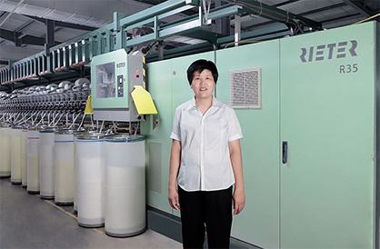 Zhang Xiuzhen, Factory Director of Gaoyi Delida Textile Co., Ltd., China © 2023 Rieter Zhang Xiuzhen, Factory Director of Gaoyi Delida Textile Co., Ltd., China © 2023 Rieter