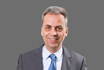 Dr. Uwe Rondé © 2021 Saurer Dr. Uwe Rondé © 2021 Saurer