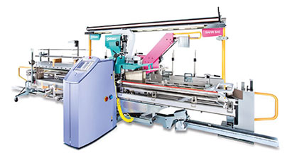 SAFIR S40 automatic drawing-in machine © 2022 Stäubli SAFIR S40 automatic drawing-in machine © 2022 Stäubli