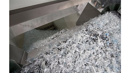 © Indorama Ventures PCL/Trevira GmbH: Bottle flakes © Indorama Ventures PCL/Trevira GmbH: Bottle flakes