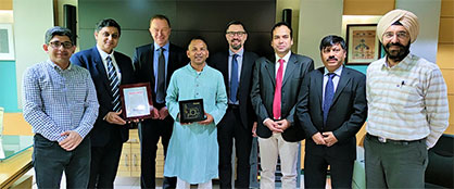 Kavish Dhanda, Group CEO (Yarns) Trident Group, Ashish Sharma, Senior Vice President, Sales and Marketing, Trützschler India, Dr. Dirk Burger, Co-CEO, Trützschler Group SE, Rajinder Gupta, Chairperson, Trident Group, Alexander Stampfer, CSO, Trützschler Group SE, Dipanjan Ghosh, Deputy General Manager, A.T.E., Kiran Hanchate, Vice President (Spinning), A.T.E., Gurmukh Singh Chawla, CTO, Trident Group © 2022 Trützschler