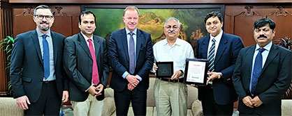 Alexander Stampfer, CSO Trützschler Group SE, Dipanjan Ghosh, Deputy General Manager, A.T.E., Dr. Dirk Burger, Co-CEO, Trützschler Group SE, S. K. Sharma, Director, Nahar Spinning Mills Ltd, Ashish Sharma, Senior Vice President, Sales and Marketing Trützschler India, Kiran Hanchate, Vice President (Spinning), A.T.E. © 2022 Trützschler